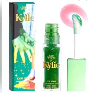 DISCONTINUED-WIZARD OF OZ TRANSFORMATIVE LIP TINT Kylie Cosmetics